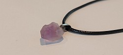 Ketting amethist. €12,50-,