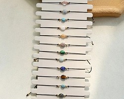Verschillende edelsteen armbanden nu voor €10-, per stuk